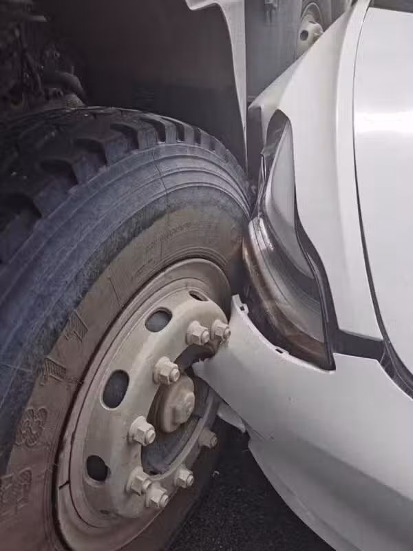 Tesla responds to Chinese Model 3 autopilot auto-acceleration accident