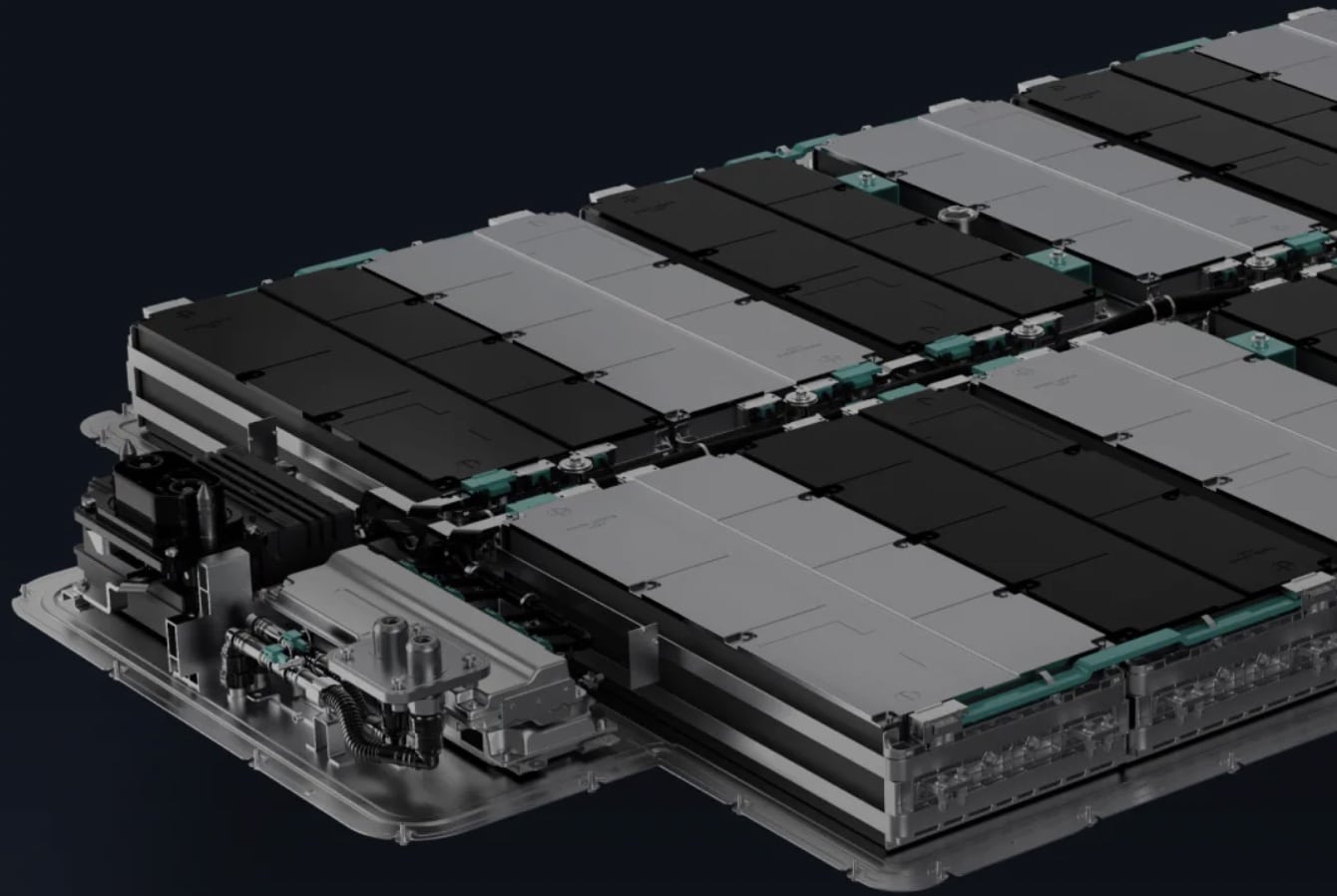 Nio unveils 150-kWh solid-state battery, giving all models NEDC range of more than 850km
