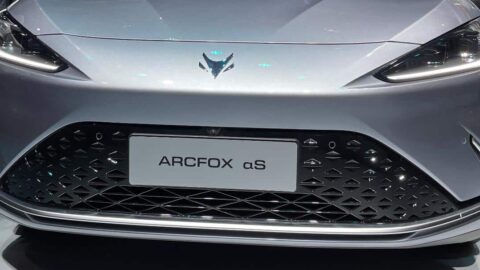 Arcfox α-S with 'Huawei Inside' aims to deliver 1,000 units this year