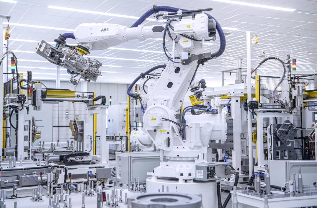 CEO of Nio's motor arm explains ET7's SiC electric drive system