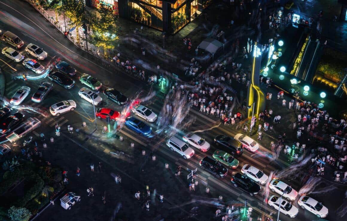 China's auto market demand to be released gradually as chip problem eases, industry association says