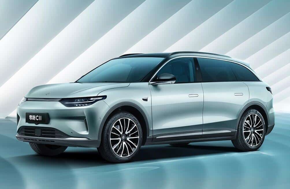 Leapmotor delivers its flagship SUV C11 to first owners