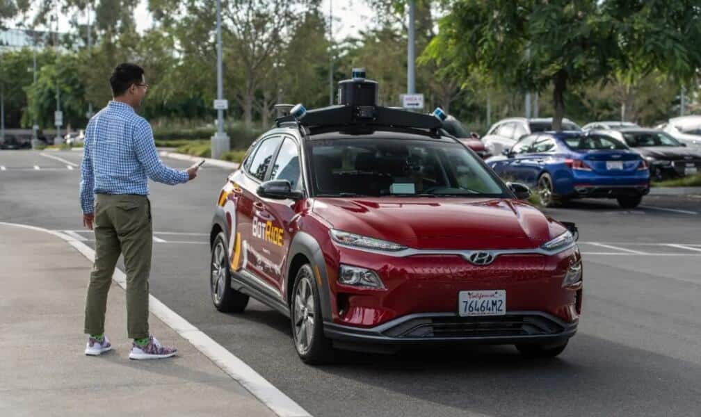 Self-driving startup Pony.ai suspends driverless testing in California after traffic accident