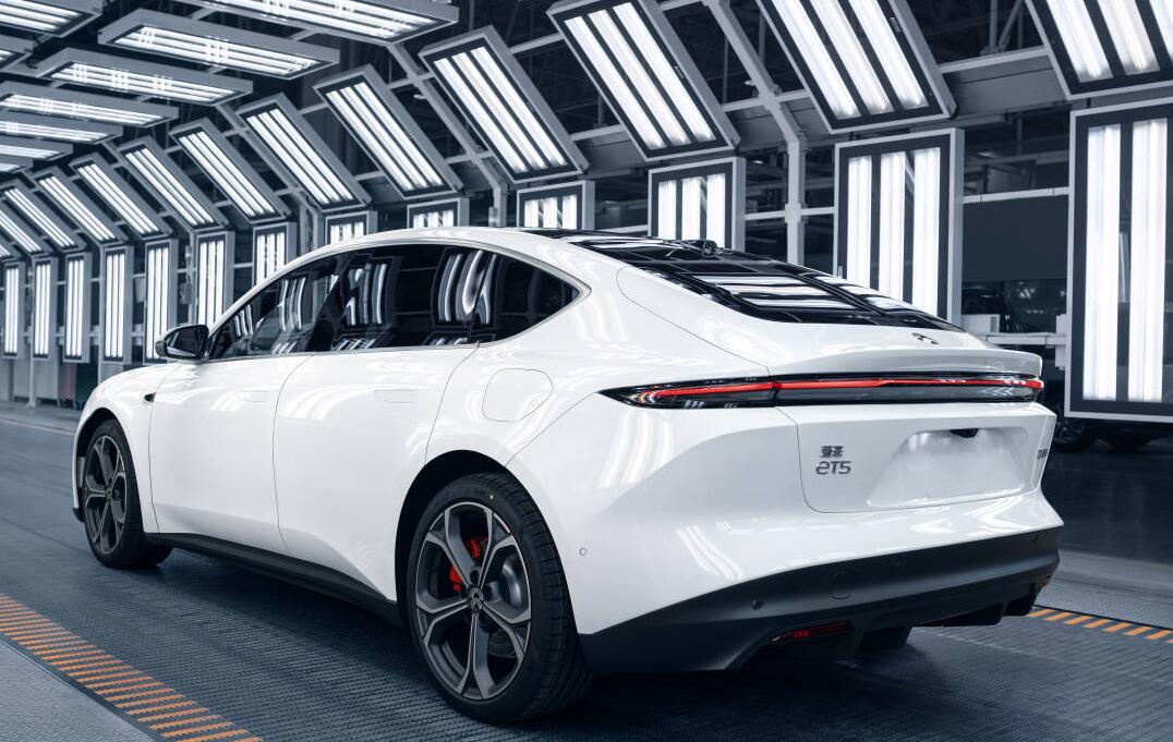 Nio sees first ET5 prototypes for production line validation roll off line