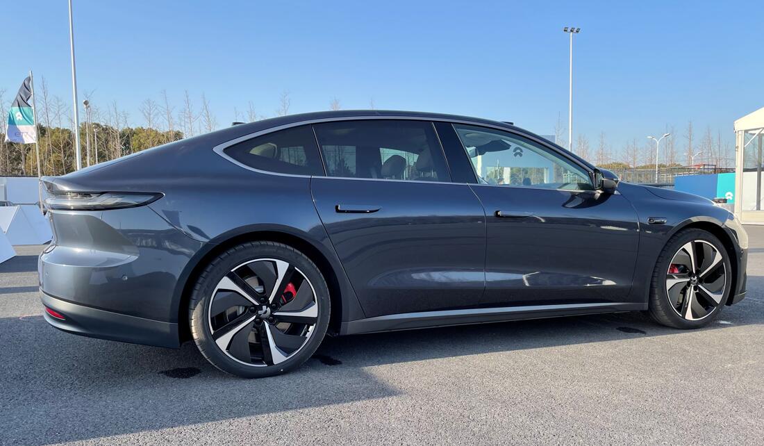 Nio ET7 test drive: A comfortable luxury sedan that also allows for intense driving