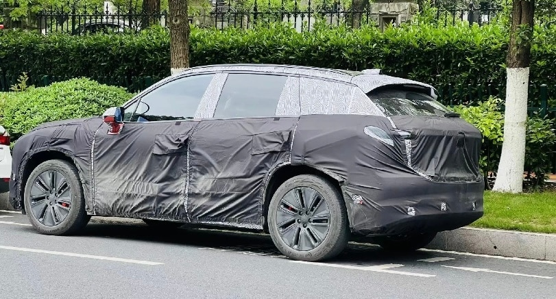 More spy photos of Nio ES7 revealed ahead of planned unveiling in late May