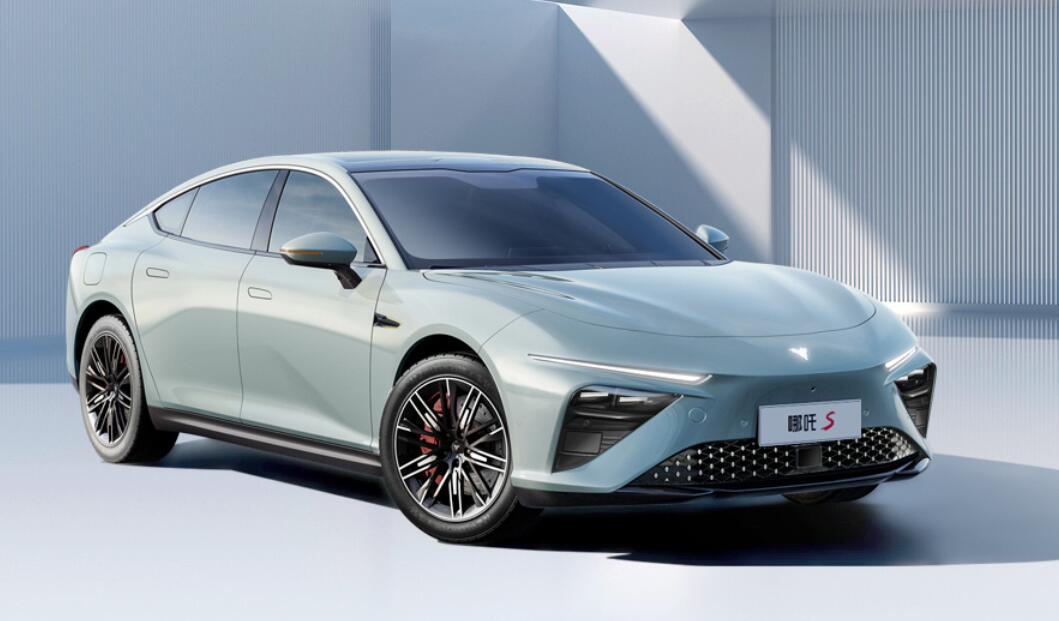 Neta's flagship sedan Neta S gets 5,216 pre-orders in 15 days, CEO expects up to 20,000 sales per month