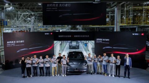 Arcfox α-S with 'Huawei Inside' officially begins volume deliveries