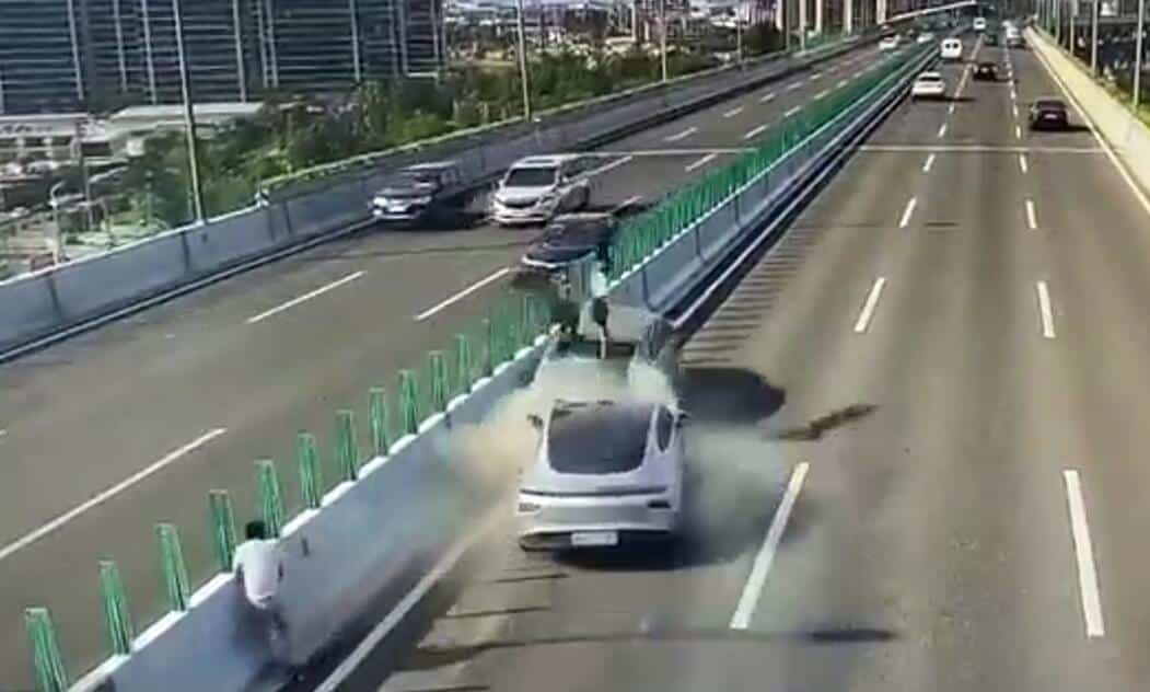 Xpeng responds after deadly accident puts EV maker in spotlight