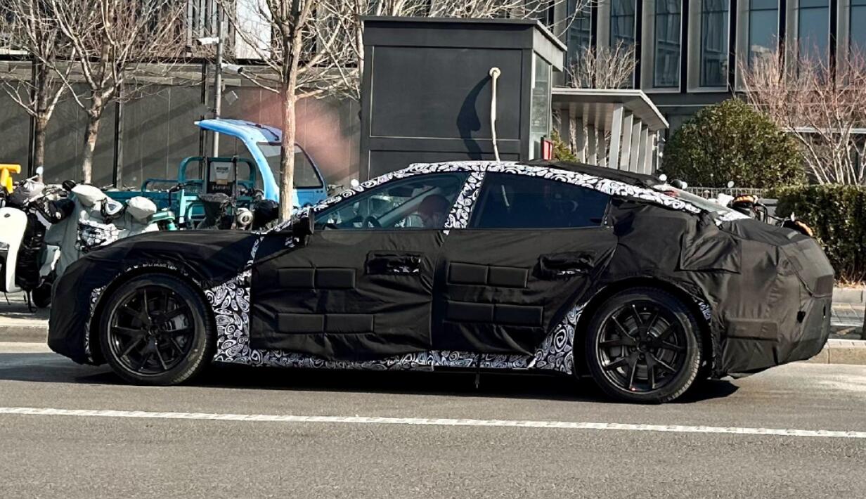 Xiaomi working on two models, 1st model to take on Tesla Model 3, report says