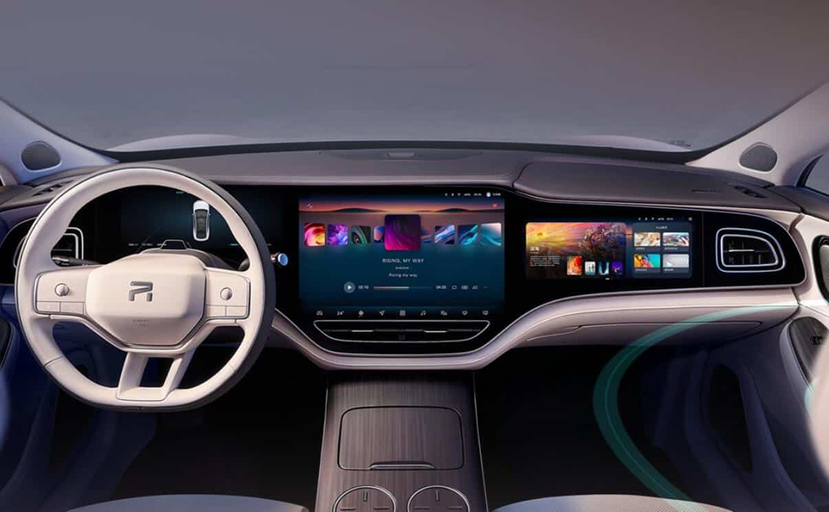 SAIC's Rising Auto launches battery swap-enabled mid to large-size sedan F7