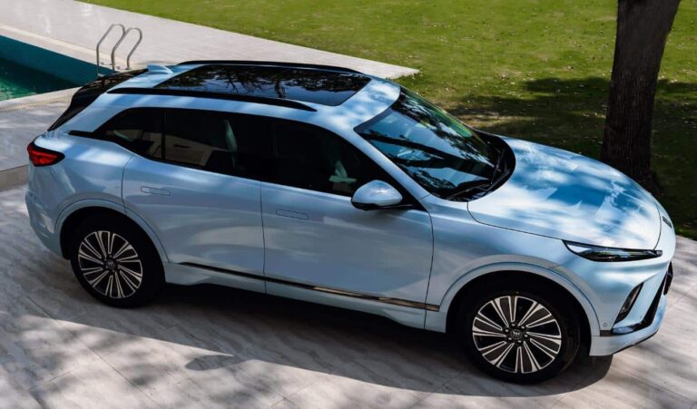 Buick launches electric SUV Electra E5 in China with competitive pricing