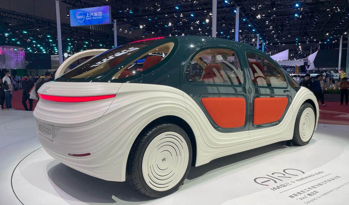 SAIC expects its 1st model with solid-state battery to roll off line in 2025