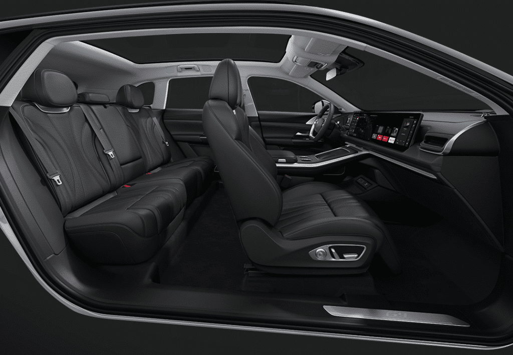 Xpeng unveils interior of refreshed G9, show cars to be available at all stores this month