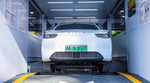 Tie-up with Geely paves way for Nio's swap network to serve both private and commercial vehicles