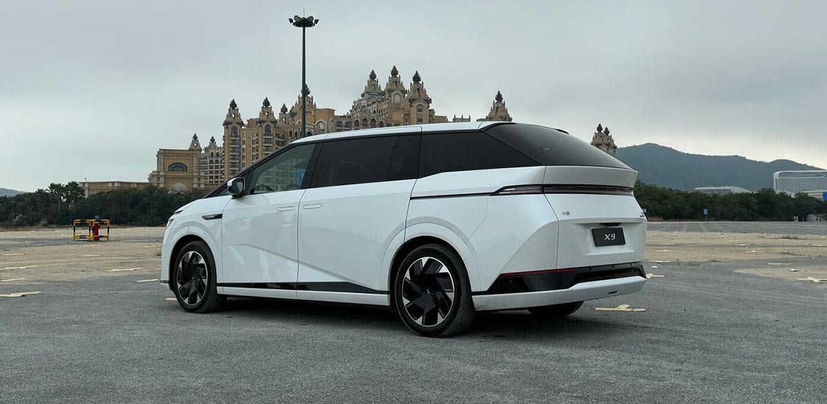 Xpeng to officially launch X9 MPV on Jan 1