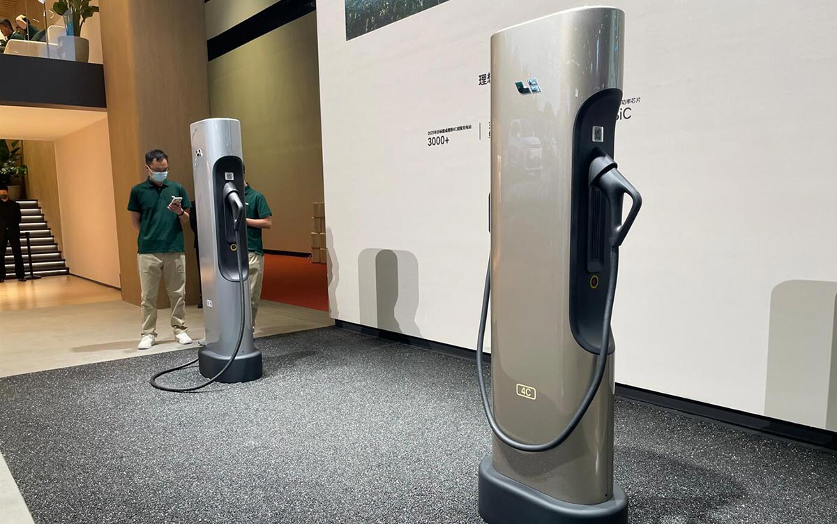 Li Auto reportedly aims to have over 10,000 supercharging stations by 2025, more than tripling original target