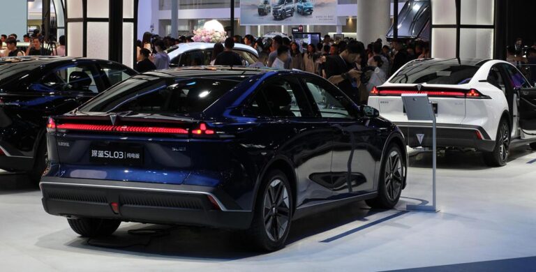 China's NEV retail at 335,000 in Mar 1-17, up 115% from same period last month