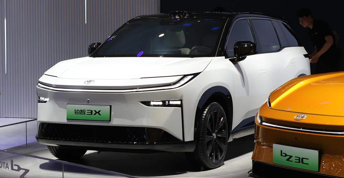 Toyota to adopt local startup Momenta's driver assistance solution in China