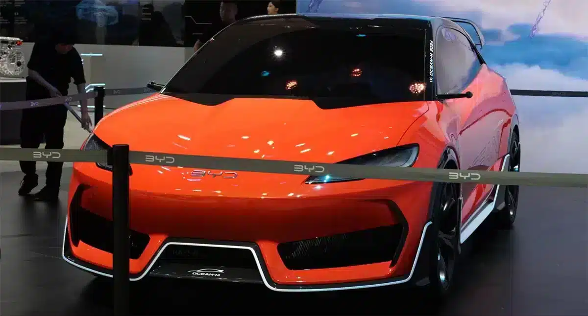 BYD's auto insurance unit posts net income of 0,000 in Q2