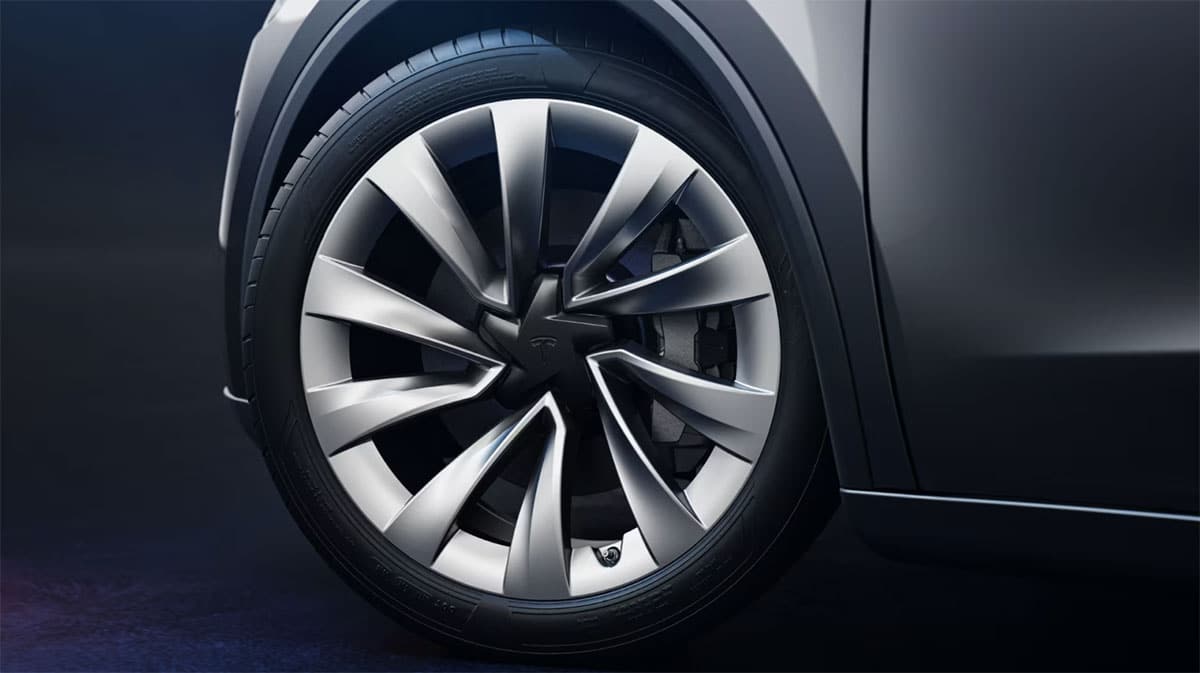 Tesla launches facelifted Model Y in China