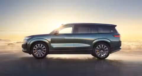 BYD Denza starts N9 SUV pre-sales from $62,100