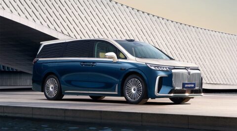 Voyah says cumulative orders for updated Dream MPV exceed 65,000 units