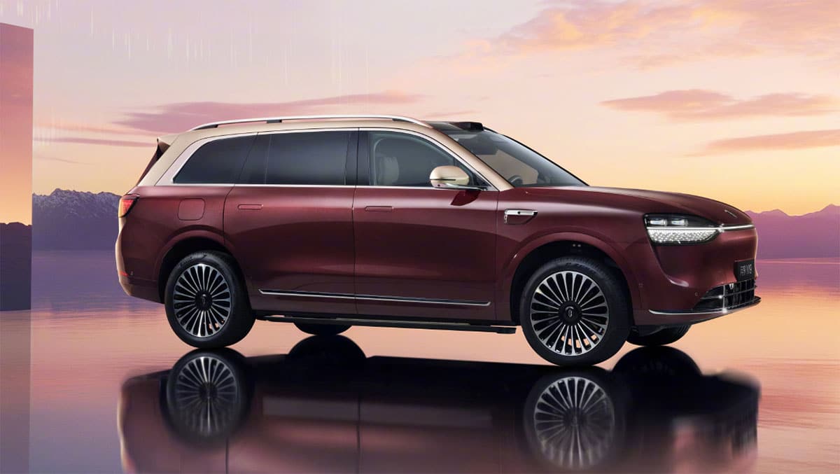 Huawei-backed Aito starts taking pre-orders for M8, updated M9 SUVs