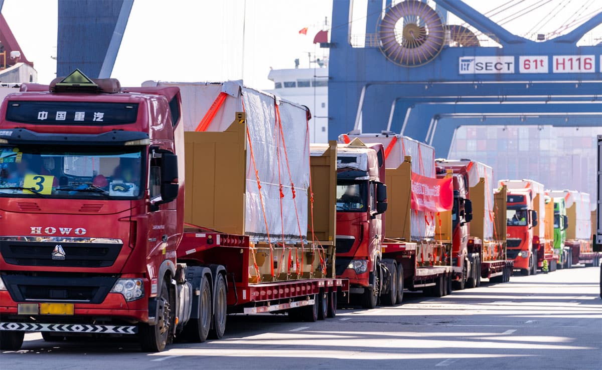 Tesla China ships 1st Megapacks produced at Shanghai Megafactory overseas