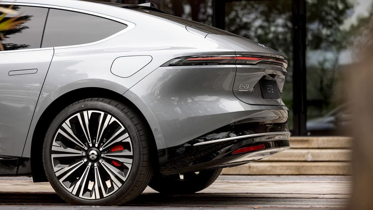 Nio starts deliveries of ET9 flagship sedan