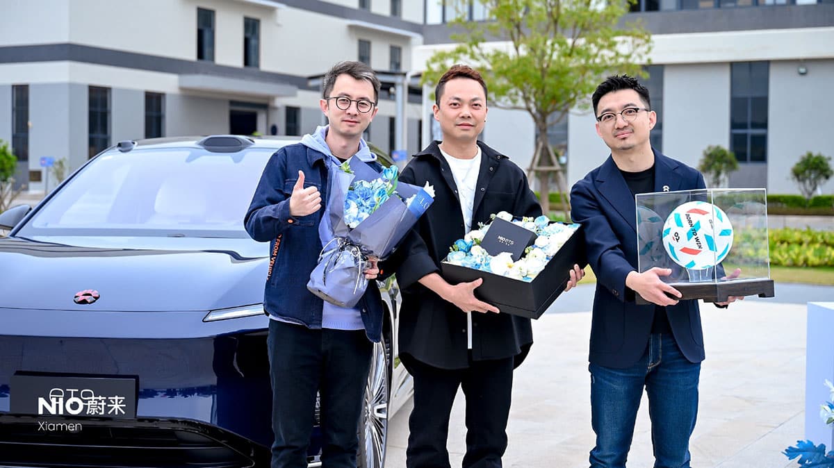 Nio starts deliveries of ET9 flagship sedan