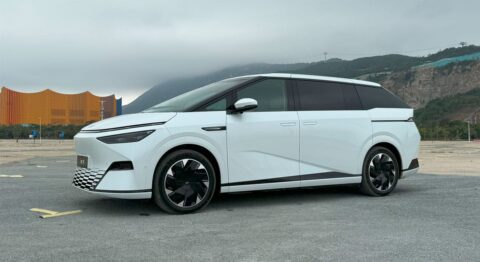 Xpeng to debut facelifted X9 MPV on Apr 8