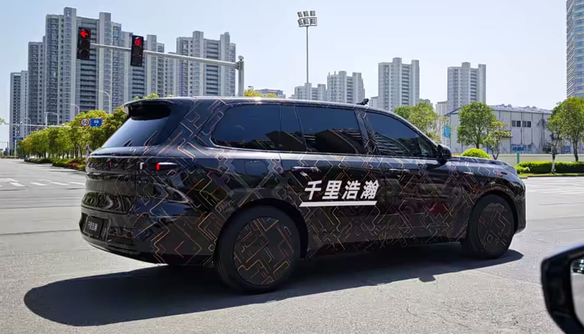 Geely Galaxy teases 6-seat flagship SUV M9