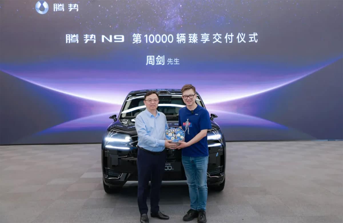 BYD Denza delivers 10,000th N9 SUV to founder of humanoid robot maker UBTech