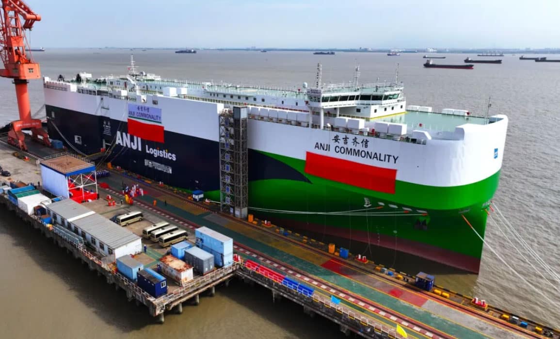 SAIC's new car carrier joins fleet, bringing total to 37