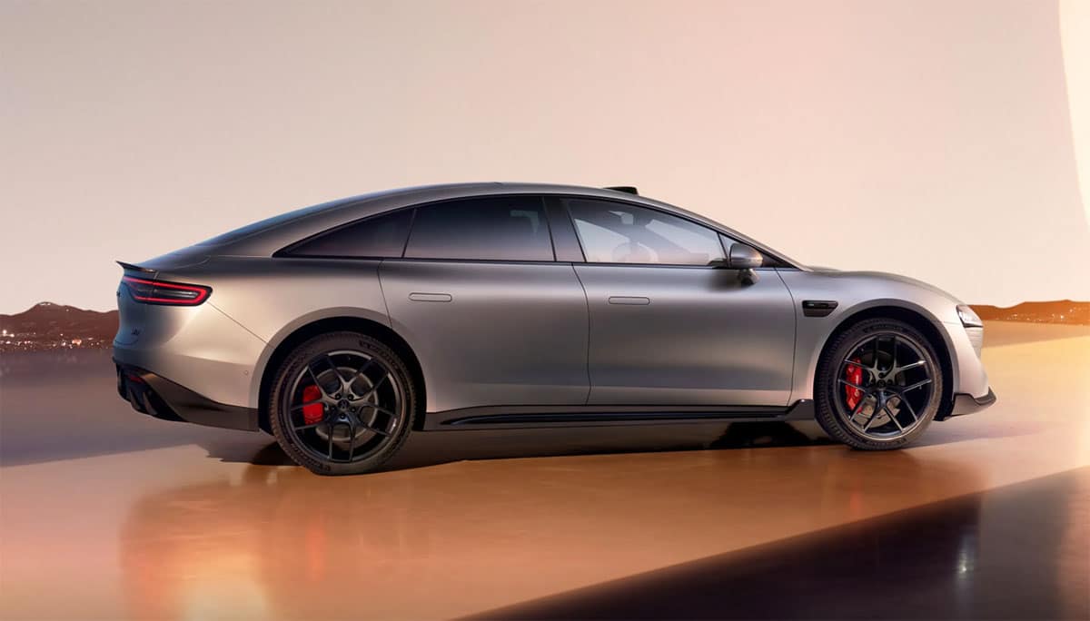 Huawei-backed Luxeed updates 2 EV models to target bigger market share