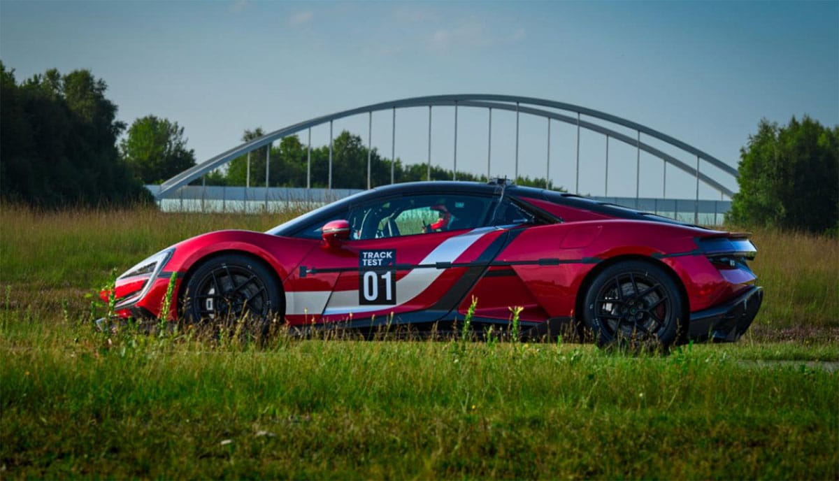 BYD Yangwang U9 test car sets global EV top speed record at 472.41 km/h