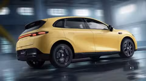 Leapmotor begins pre-sales of Lafa 5 hatchback, priced from ,858