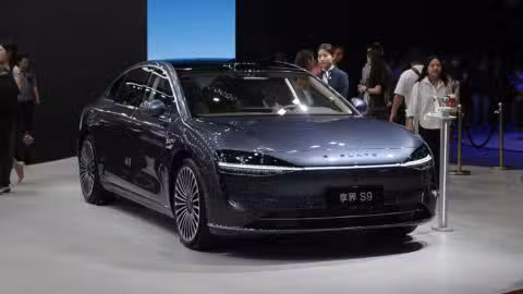 China NEV sales hit new record of 1.715 million units in Oct, CAAM data show