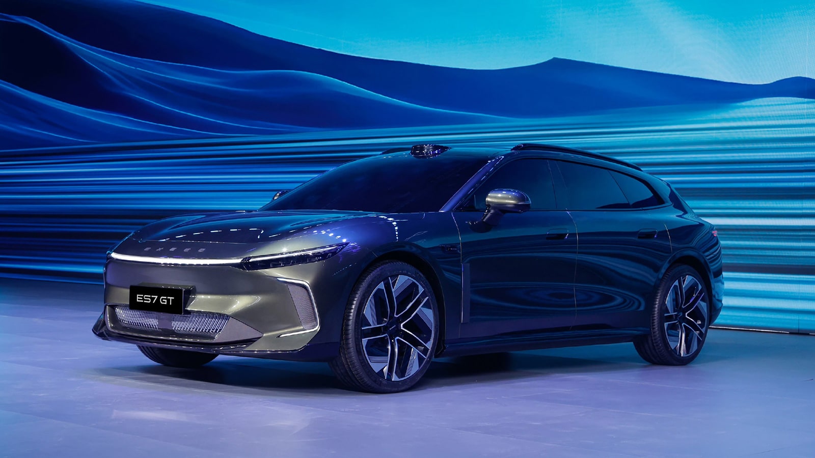 Chery's Exeed brand debuts ES8, ES7 GT, ET8, and ET9, expanding ES and ET lineups