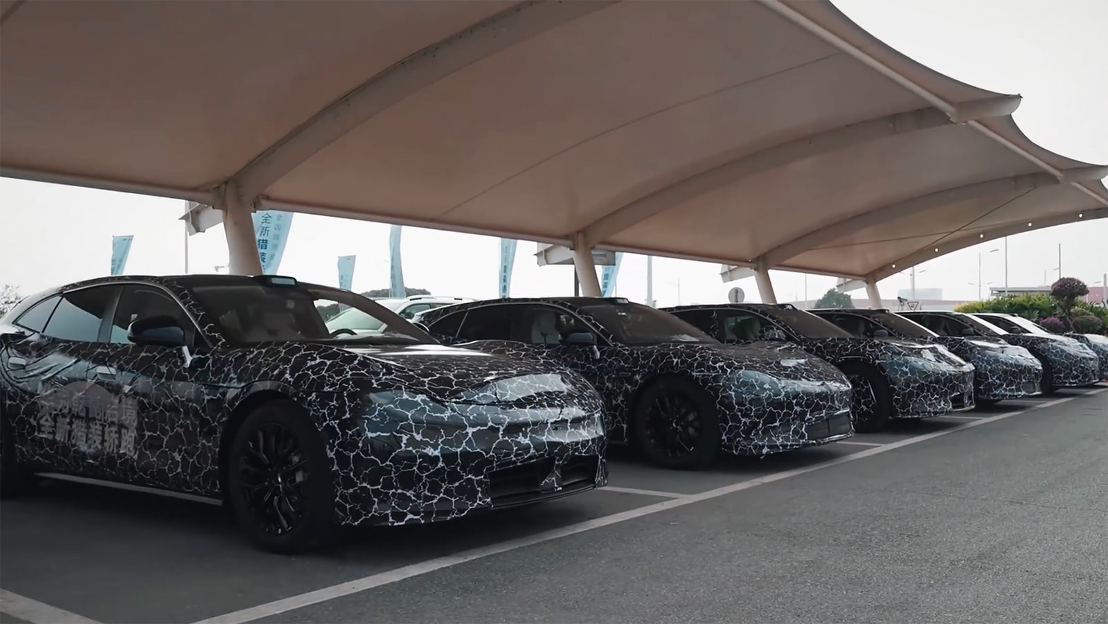 Huawei-GAC joint brand Qijing shares 1st glimpse of debut model as road testing begins