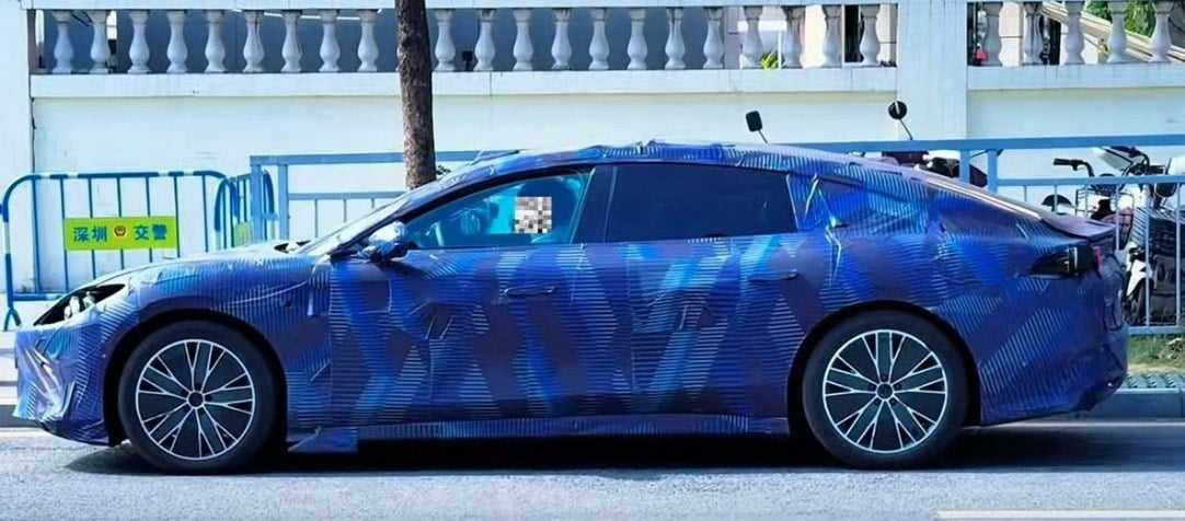 A spy shot of the Fang Cheng Bao Mei 9.