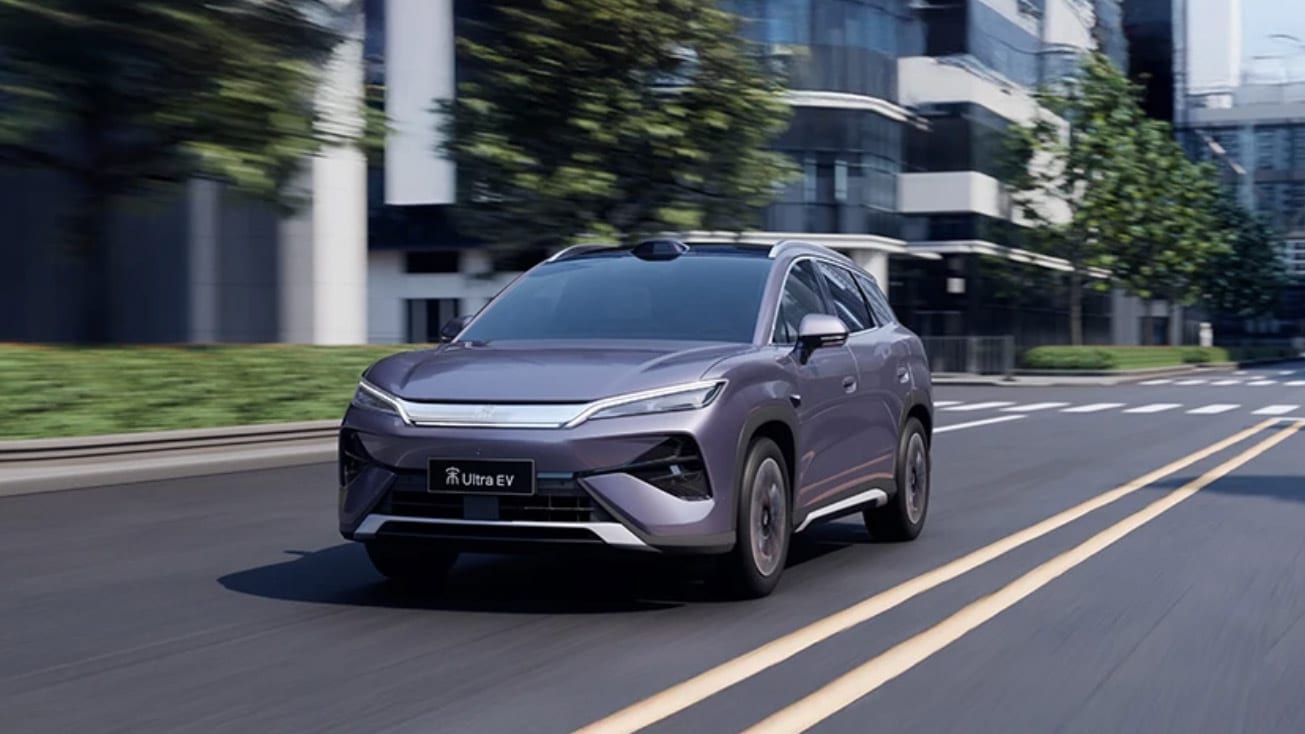 BYD opens pre-sales for Song Ultra EV with flash-charging and 710 km range